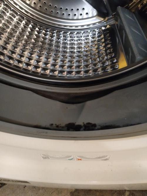 Second-hand Samsung 7.5kg Front Load Washing Machine - Photo 4)