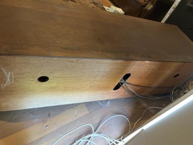 Second-hand Entertainment Unit - Photo 4)