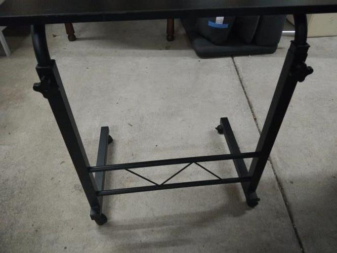 Second-hand Height-adjustable Desk - Photo 4)