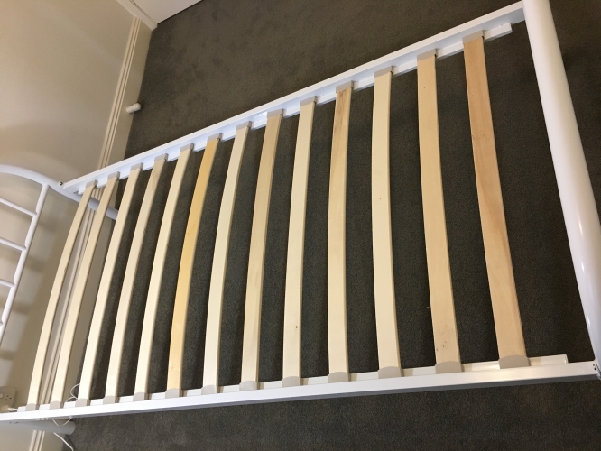 Second-hand Single Bed Frame - Photo 4)