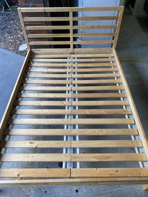 Second-hand Double Bed Frame - Photo 4)