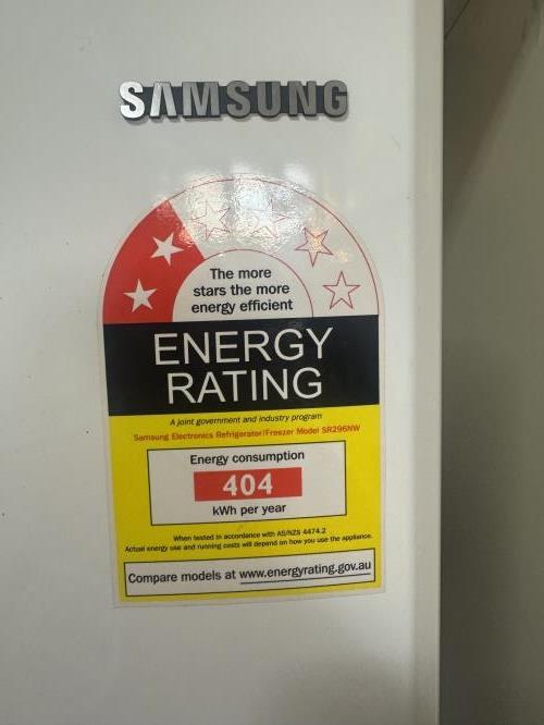 Second-hand Samsung 296L Top Mount Fridge - Photo 4)