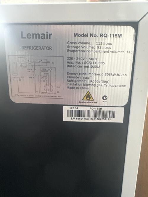 Second-hand Lemair 115L Bar Fridge - Photo 4)