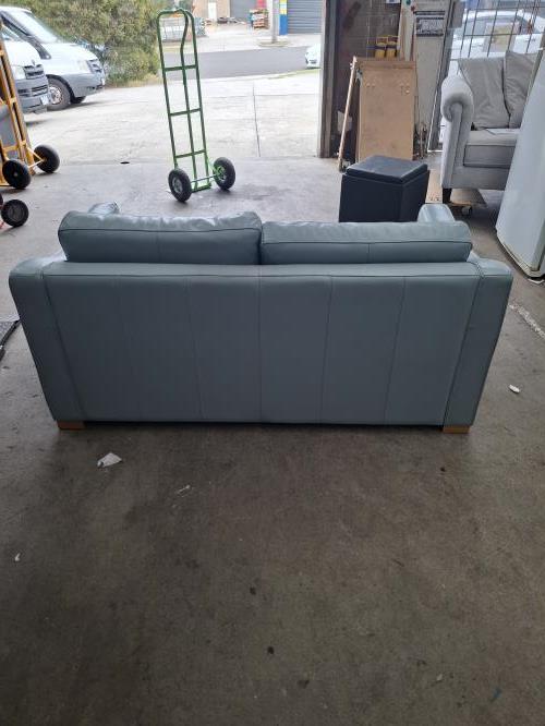 Second-hand Stylish Couch - Photo 4)