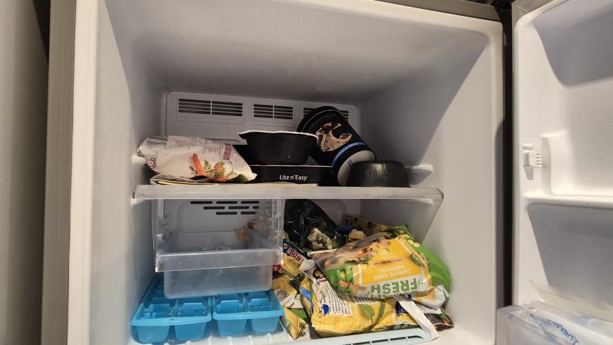Second-hand LG 346L Top Mount Fridge - Photo 4)
