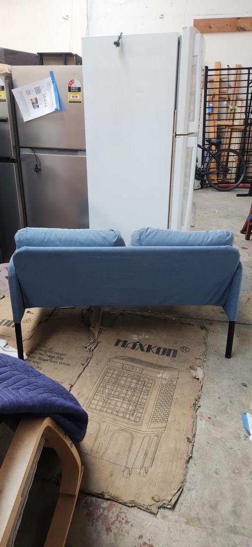 Second-hand Sofa - Photo 4)