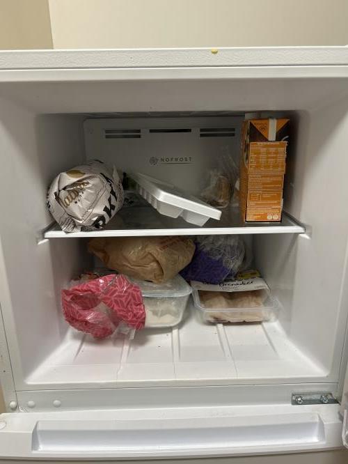 Second-hand Anko 203L Top Mount Fridge - Photo 4)