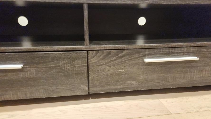 Second-hand Entertainment Unit - Photo 4)