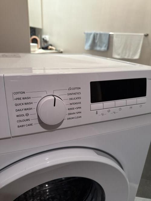 Second-hand Samsung 8.5kg Front Load Washing Machine - Photo 4)