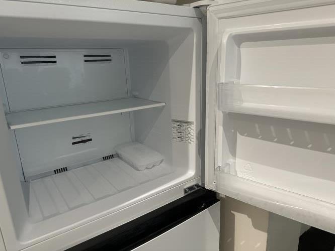 Second-hand Hisense 205L Top Mount Fridge - Photo 4)