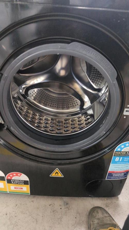 Second-hand Chiq 8kg / 5kg Washer-Dryer Combo - Photo 4)