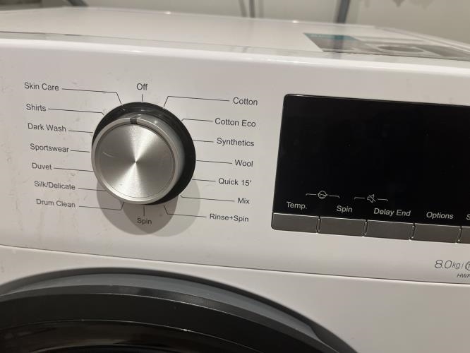 Second-hand Hisense 8kg Front Load Washing Machine - Photo 4)