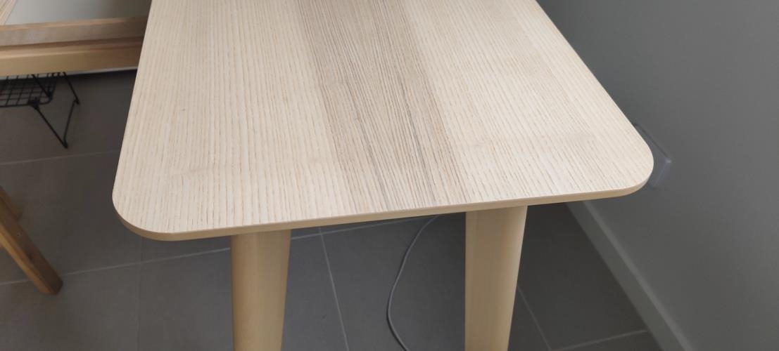 Second-hand IKEA LISABO Desk - Photo 4)