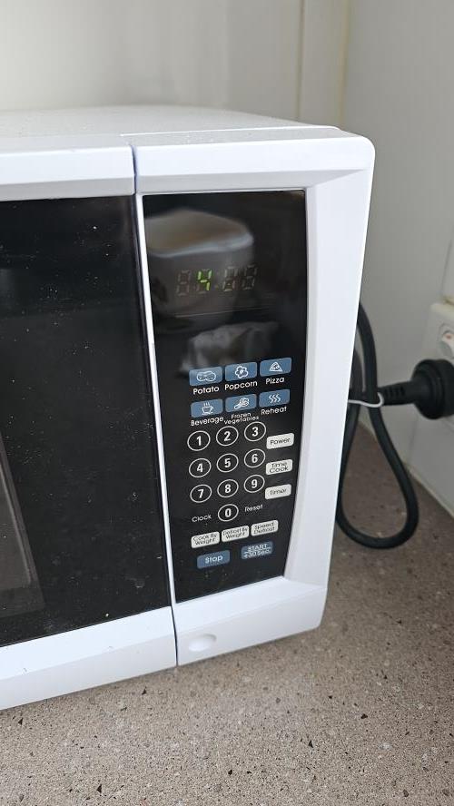 Second-hand Anko Microwave - Photo 4)