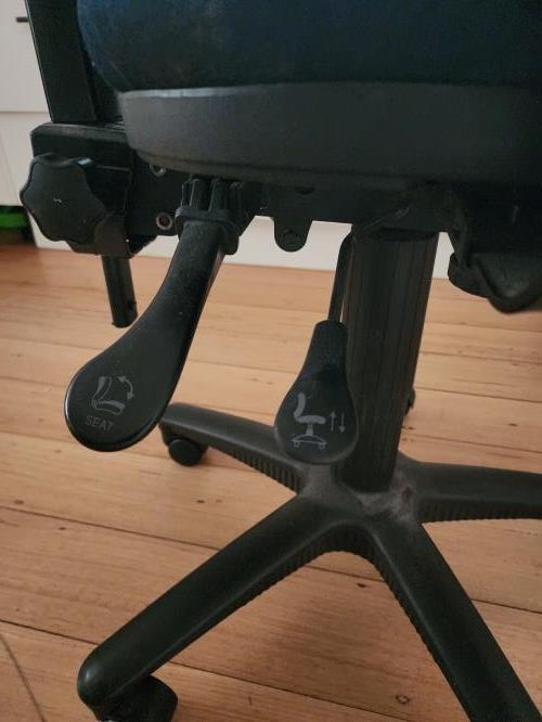 Second-hand Office Swivel Chair - Photo 4)