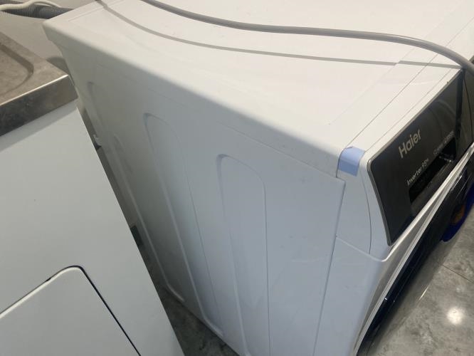 Second-hand Haier 9.5kg Front Load Washing Machine - Photo 4)