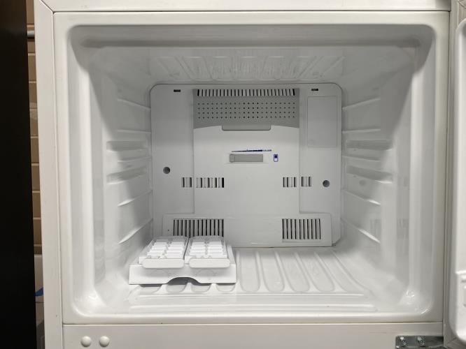 Second-hand Westinghouse 230L Top Mount Fridge - Photo 4)