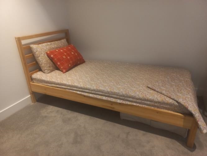 Second-hand IKEA Single Bed Frame - Photo 4)