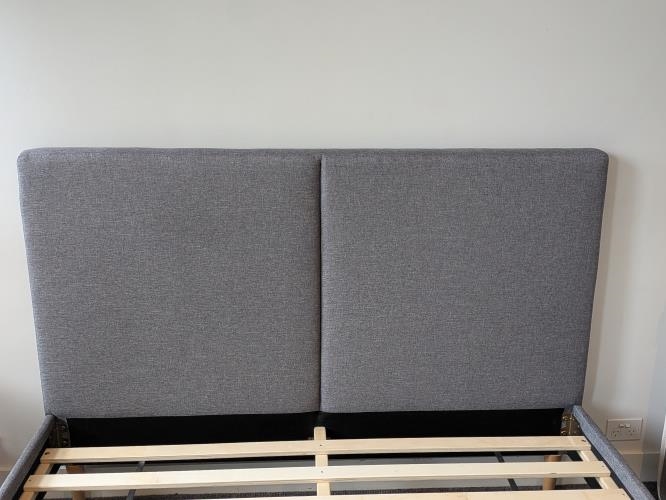 Second-hand Queen Size Bed Frame - Photo 4)