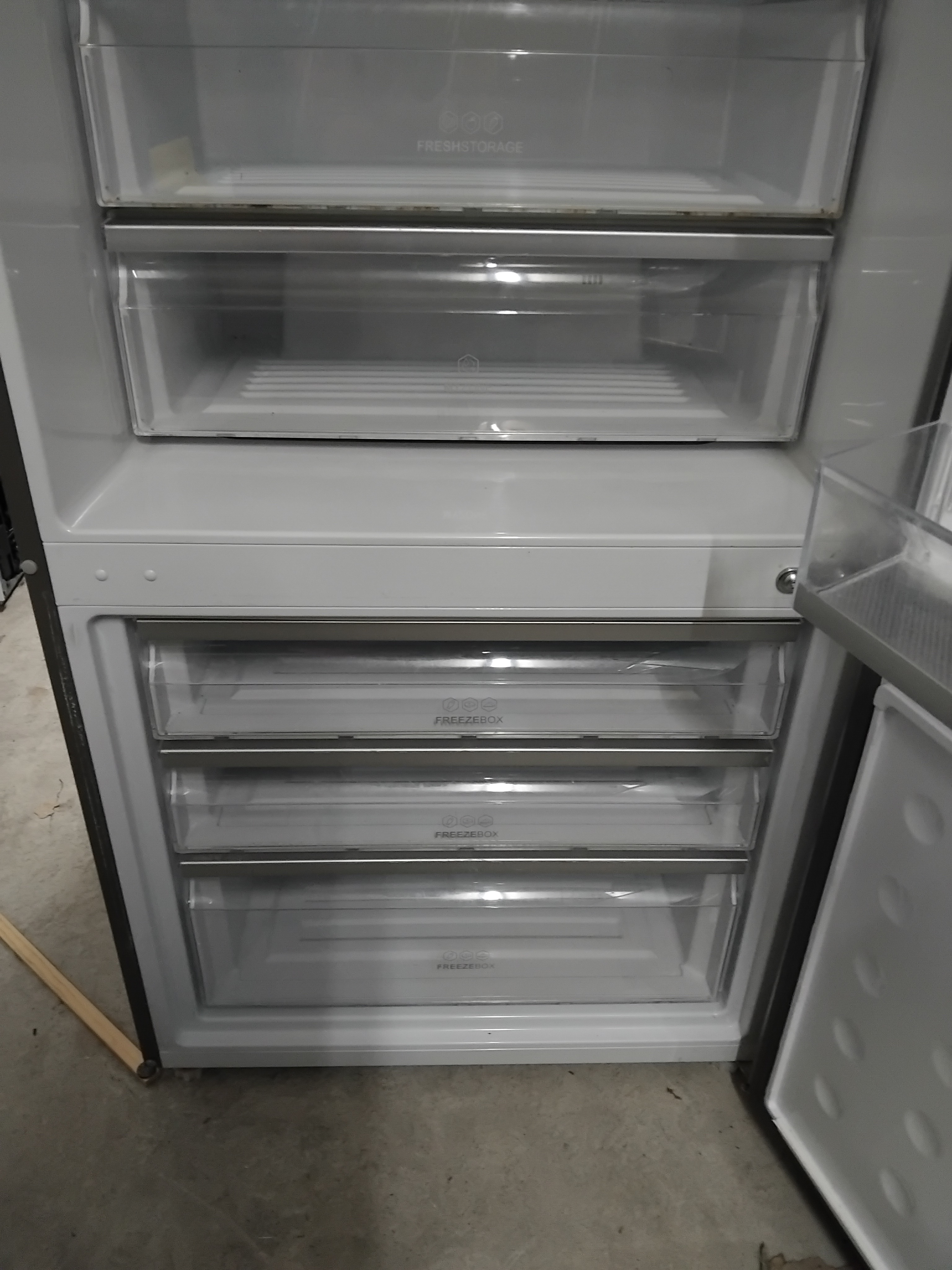 Second-hand Haier 454L Bottom Mount Fridge - Photo 4)