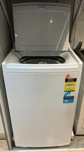 Second-hand Fisher & Paykel 7kg Top Load Washing Machine - Photo 4)