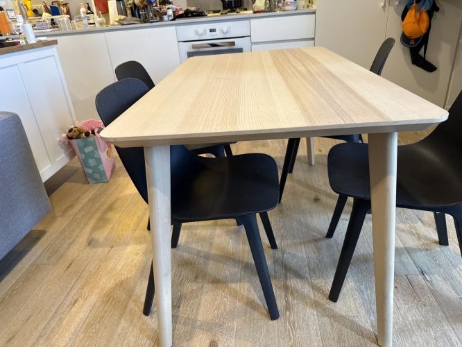 Second-hand IKEA Dining Table with 4 Chairs - Photo 4)