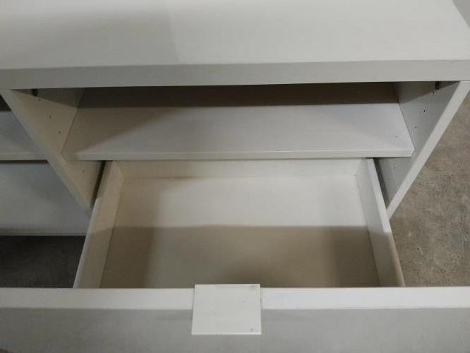 Second-hand Entertainment Unit - Photo 4)