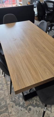 Second-hand Dining Table with 6 Chairs - Photo 4)