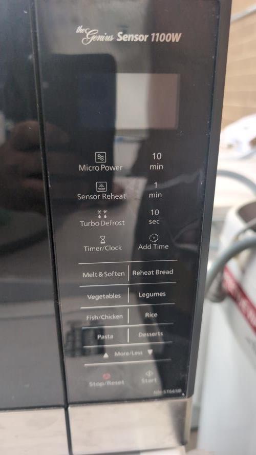 Second-hand Panasonic Microwave - Photo 4)