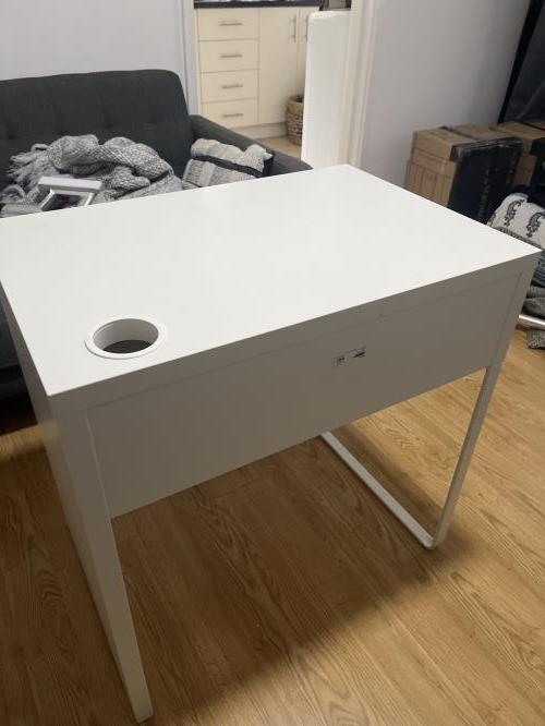 Second-hand IKEA Micke Desk - Photo 5)