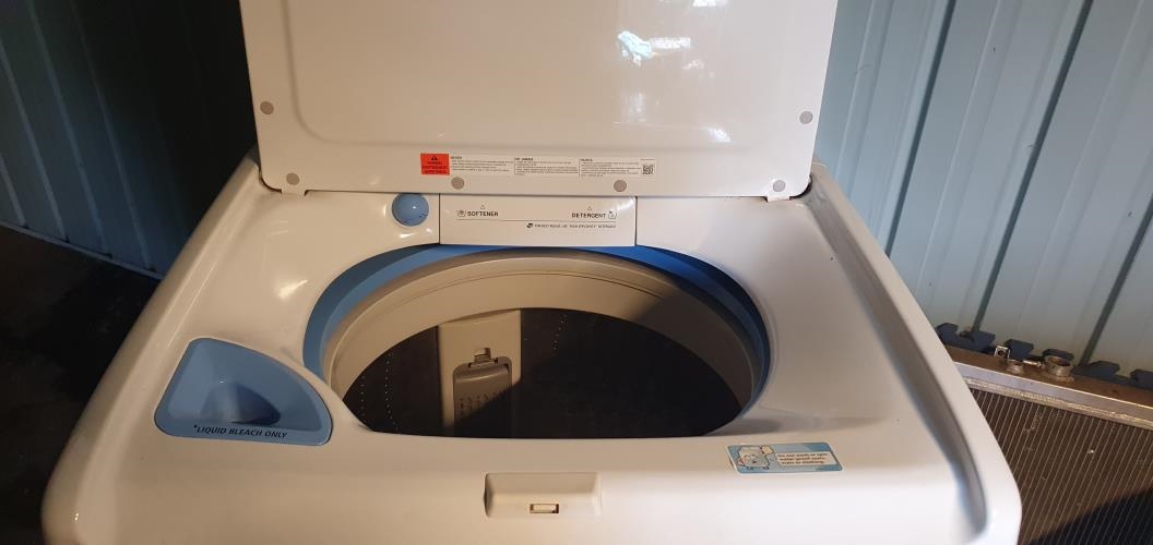 Second-hand Samsung 9kg Top Load Washing Machine - Photo 5)