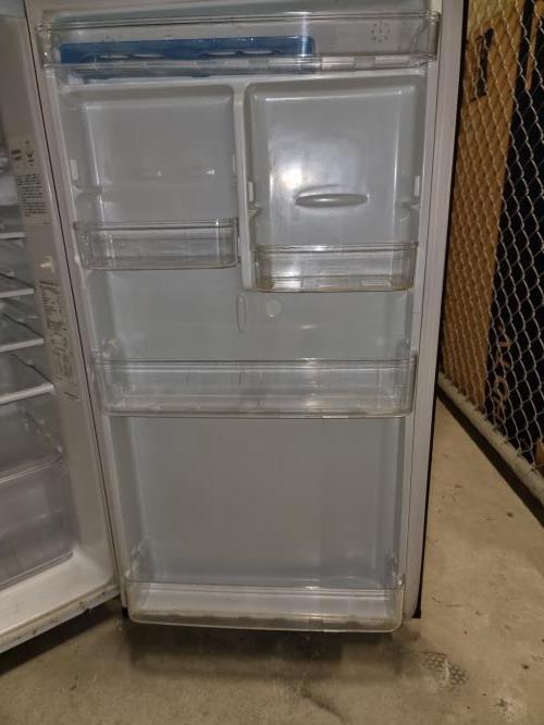 Second-hand Mitsubishi 260L Top Mount Fridge - Photo 5)