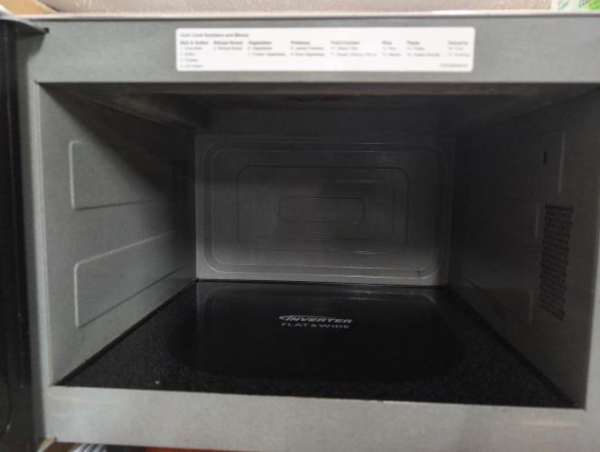 Second-hand Panasonic Microwave - Photo 5)