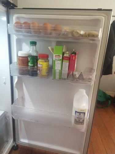 Second-hand Samsung 318L Top Mount Fridge - Photo 5)