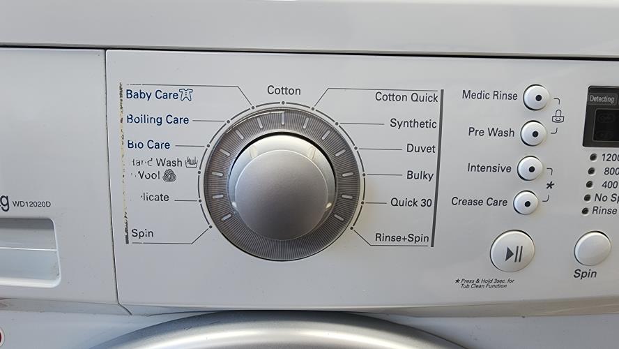 Second-hand LG 7.5kg Front Load Washing Machine - Photo 5)