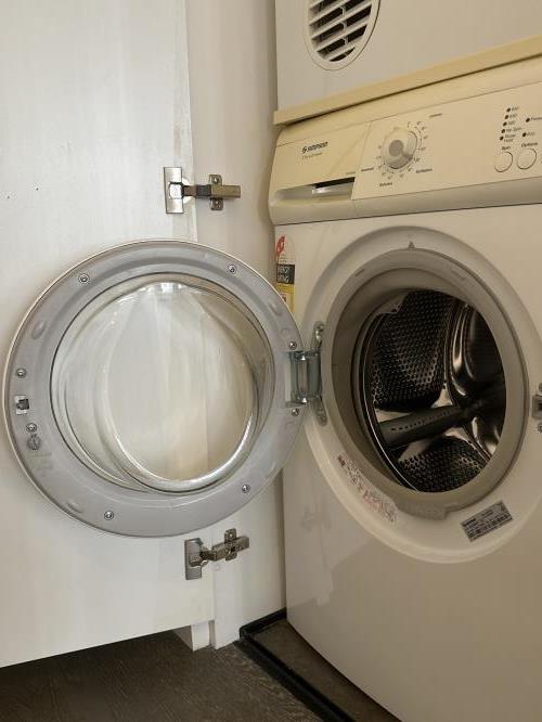 Second-hand Simpson 5.5kg Front Load Washing Machine - Photo 5)