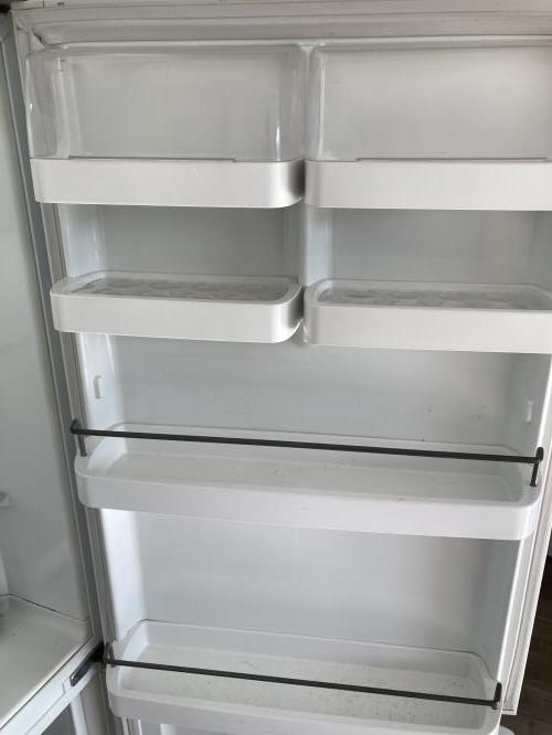 Second-hand Fisher & Paykel 373L Bottom Mount Fridge - Photo 5)