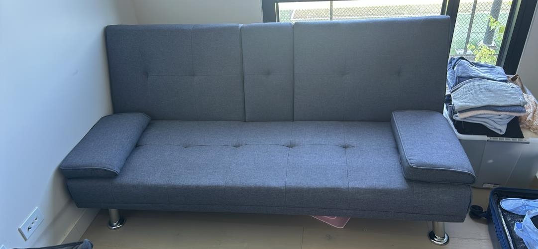 Second-hand Two Seater Sofa - Photo 5)