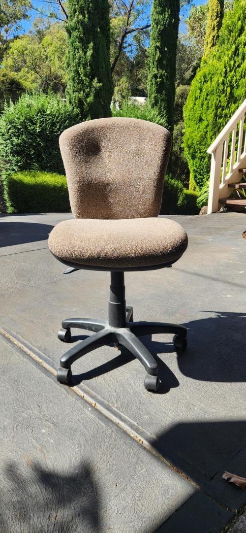 Second-hand Office Swivel Chair - Photo 5)