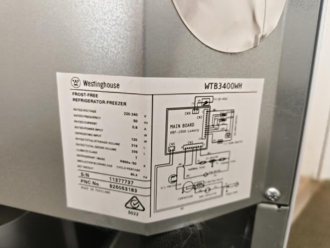 Second-hand Westinghouse 339L Top Mount Fridge - Photo 5)