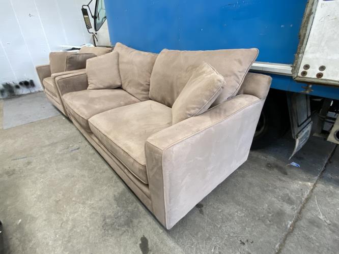 Second-hand 2 Seater Sofa and Matching Armchair - Photo 5)