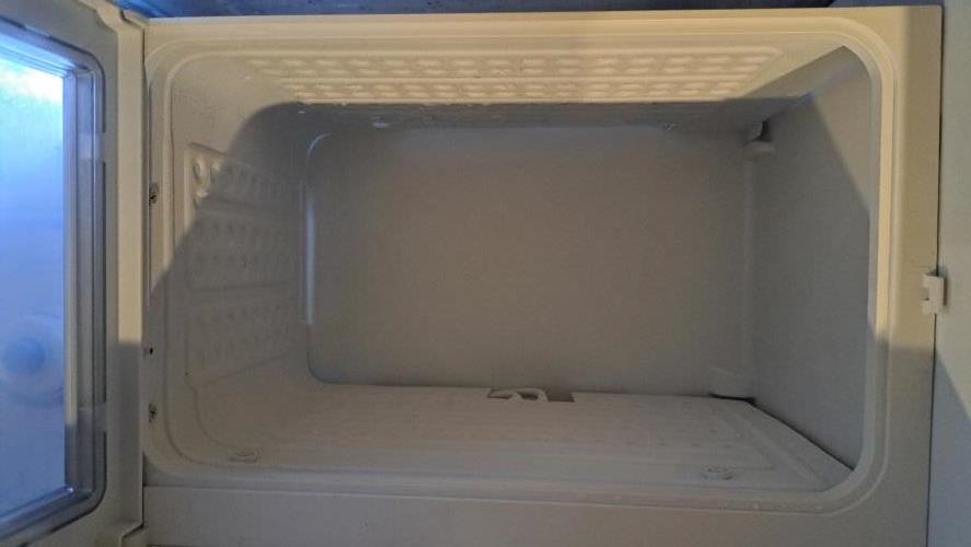 Second-hand Hisense 179L Bar Fridge - Photo 5)