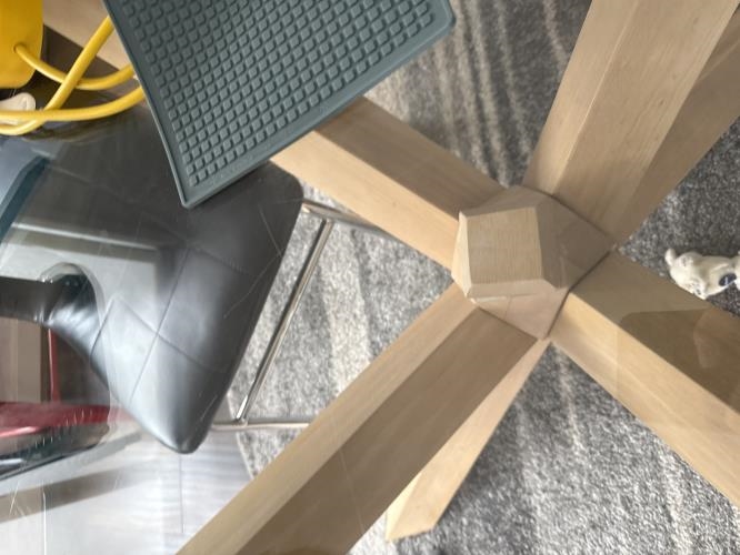 Second-hand Glass Dining Table (no chairs) - Photo 5)