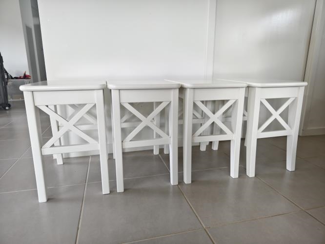 Second-hand Set of 4 IKEA Stools - Photo 5)