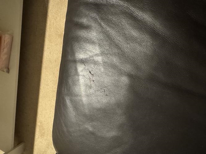 Second-hand Two Seater Sofa - Photo 5)