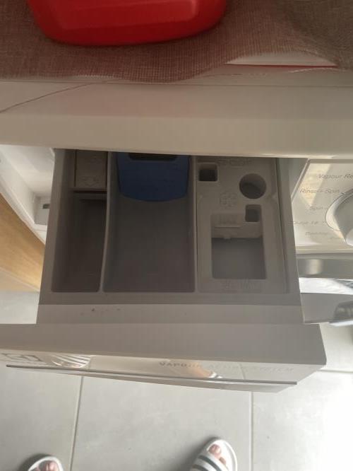 Second-hand Electrolux 7.5kg Front Load Washing Machine - Photo 5)
