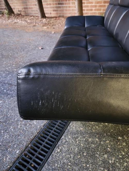 Second-hand Stylish Sofa - Photo 5)