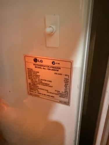 Second-hand LG 205L Top Mount Fridge - Photo 5)