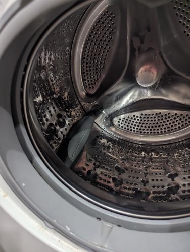 Second-hand LG 7kg Front Load Washing Machine - Photo 5)