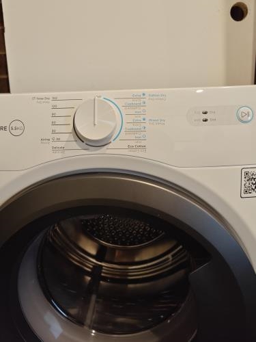 Second-hand Westinghouse 5.5kg Dryer - Photo 5)